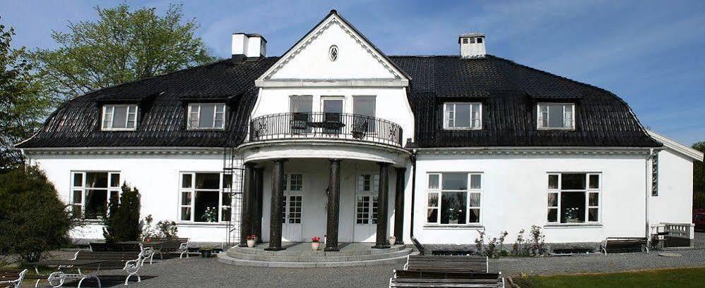 Trudvang Gjestegaard Larvik Exterior foto